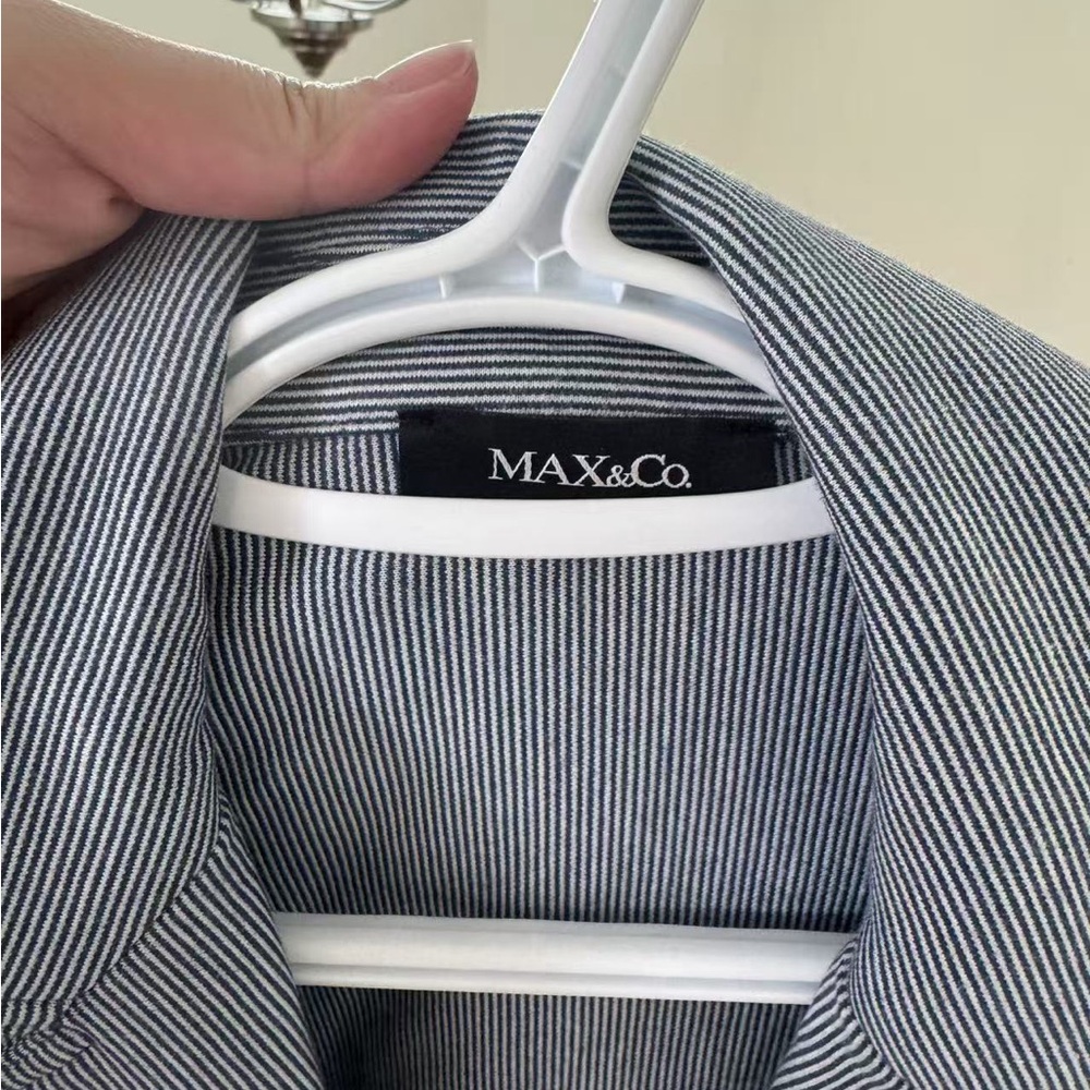 MAX&Co. Striped Blazer